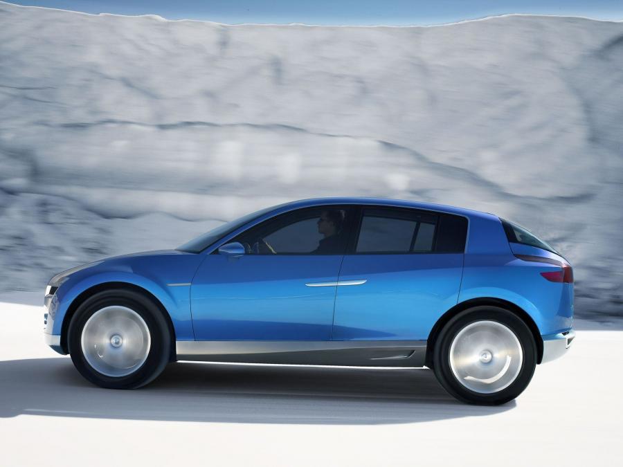 Renault Egeus Concept 2005 года  (фото 4 из 12)